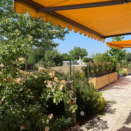 Blanc - Private Ferienresidenz Mit Pool & Garten *