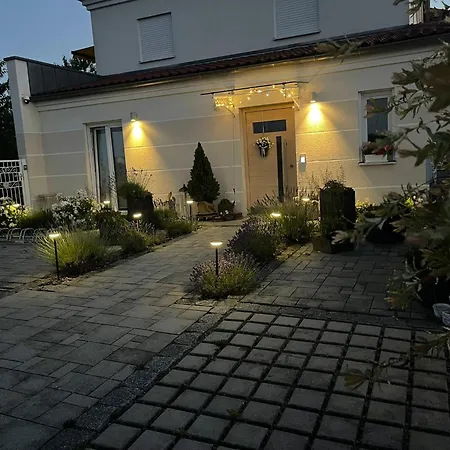 Blanc - Private Ferienresidenz Mit Pool & Garten Rain