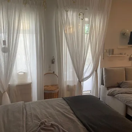 Blanc - Private Ferienresidenz Mit Pool & Garten Apartment *